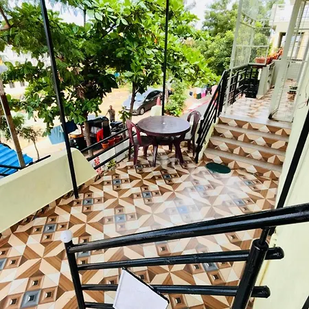 Roshini'S Home Stay Hampi Exterior photo